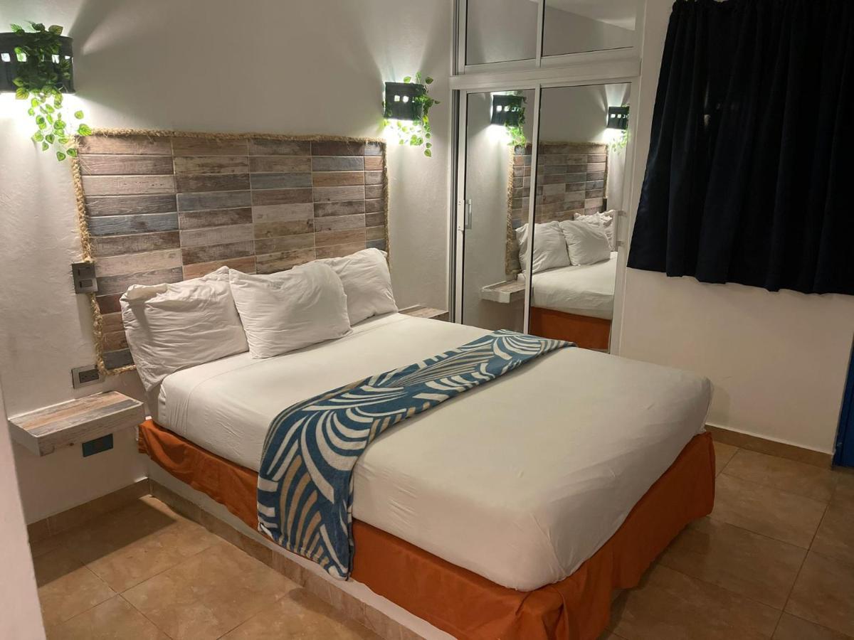 Nuovo Hotel Playa Catalina La Romana Bagian luar foto