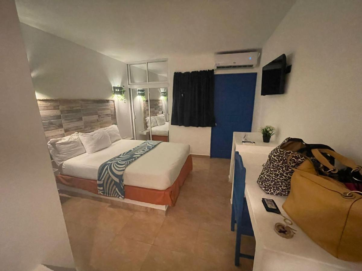 Nuovo Hotel Playa Catalina La Romana Bagian luar foto